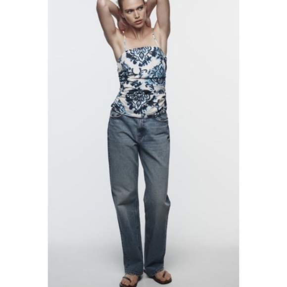 Zara Ruched Top - Picture 3 of 10